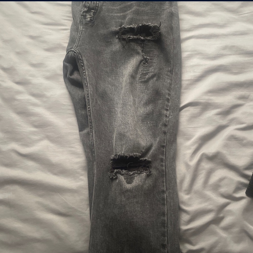 ~Ksubi (VAN WINKLE)
~waist size 34
~Comes with og Ksubi bag